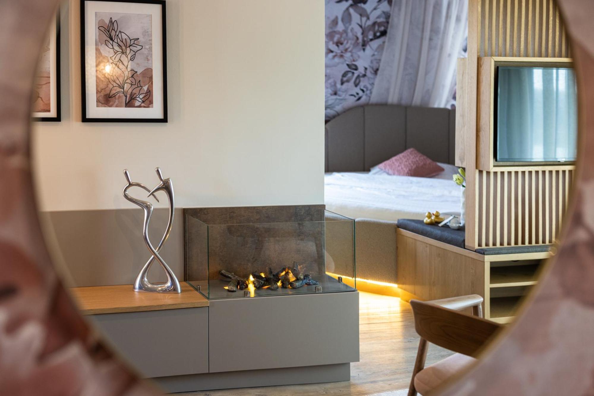 Hotel Vier Jahreszeiten Loipersdorf Loipersdorf bei Fuerstenfeld Room photo