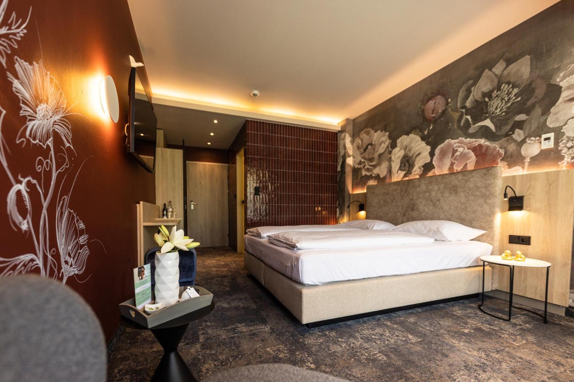 Hotel Vier Jahreszeiten Loipersdorf Loipersdorf bei Fuerstenfeld Room photo